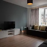 Cottenham House - City Centre - Free Parking - Business And Relocation