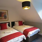 Eazy Apartments