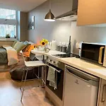 Natural Studio By Hnfc Stays