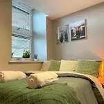 Natural Studio By Hnfc Stays