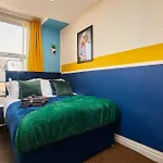30 Percent Off - Lovely 4 Bed In Newcastle