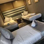 Caledonian Hotel