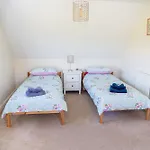 Holmside Hideaway