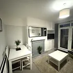 Kentmere Apartment - 2 Bedroom
