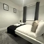 Kentmere Apartment