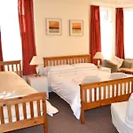 The Avenue Bed And Breakfast