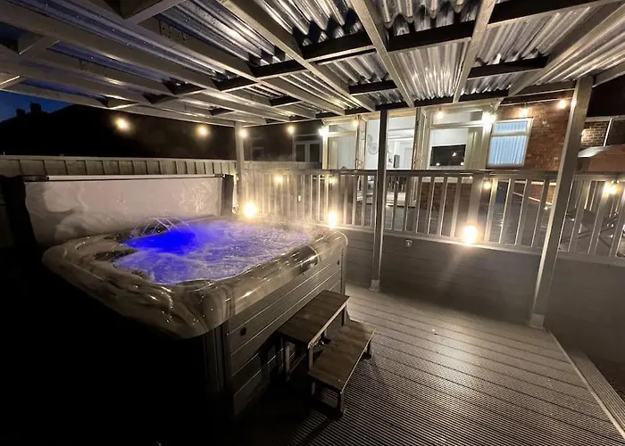 Numero Venti Aparthouse Wifi Parking Hot Tub
