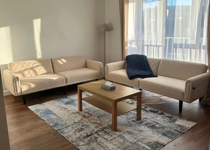 Flat By The Quayside