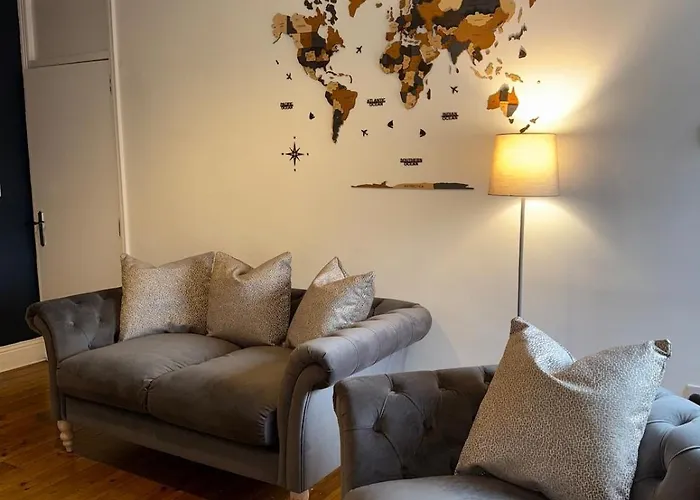 Cosy Central Retreat