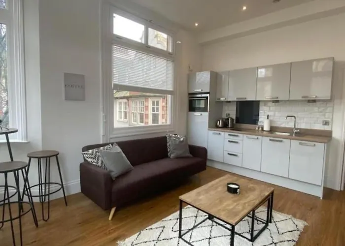 Newcastle Keep Hideaway By Week2Week