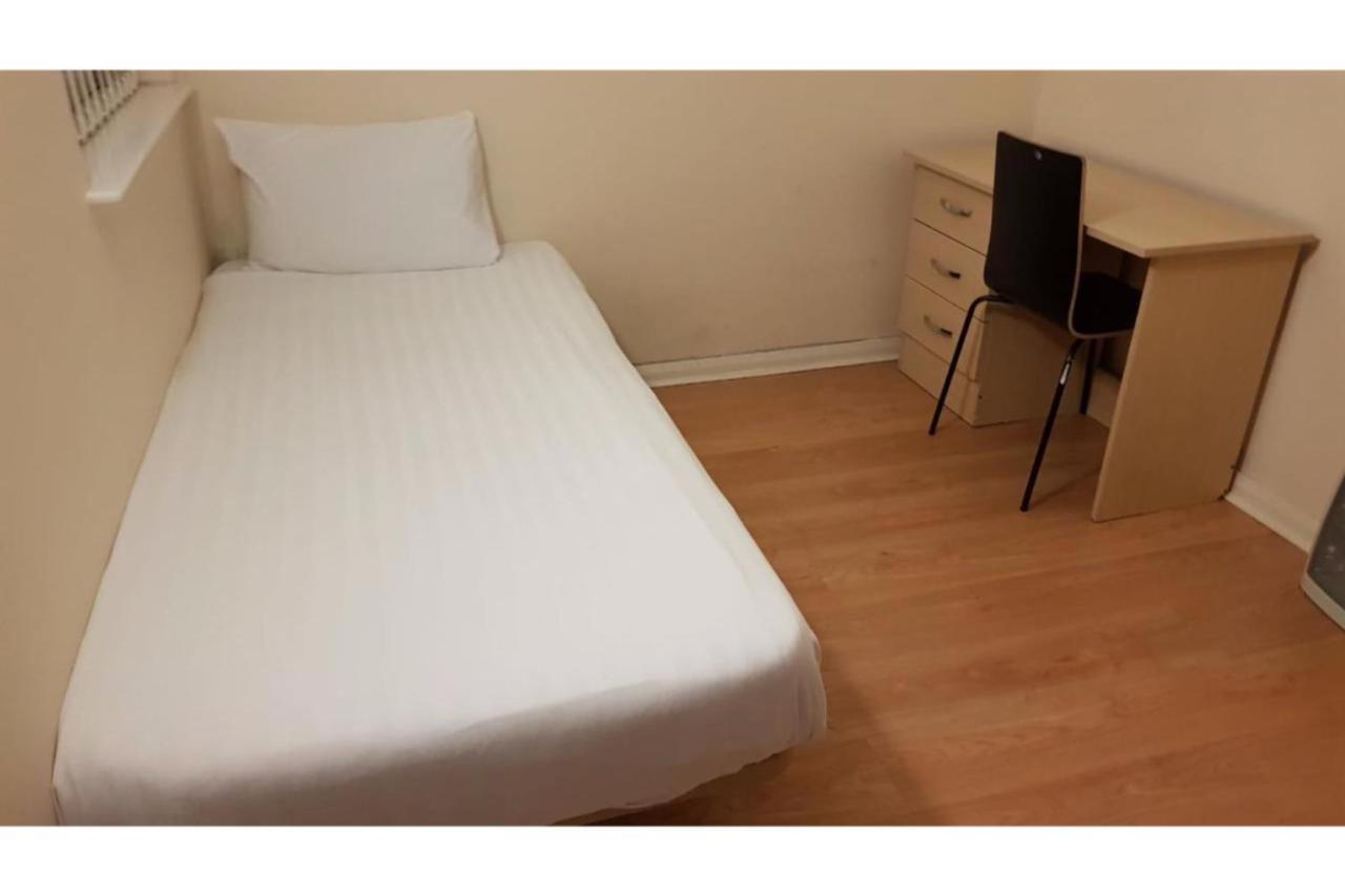 Summerhill House Hostel Newcastle upon Tyne