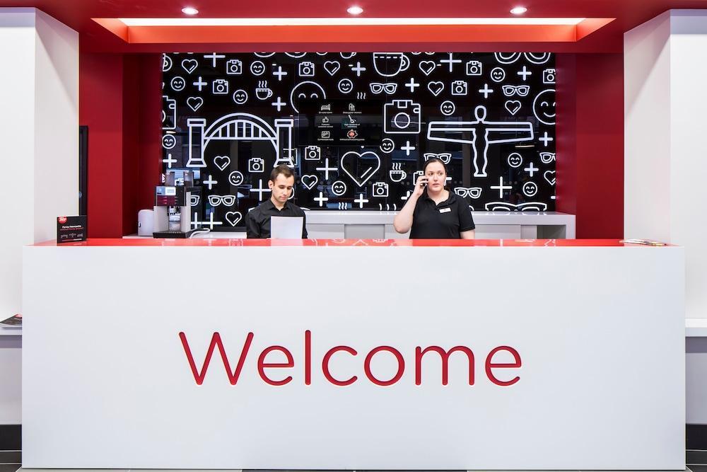 Easyhotel Hotel