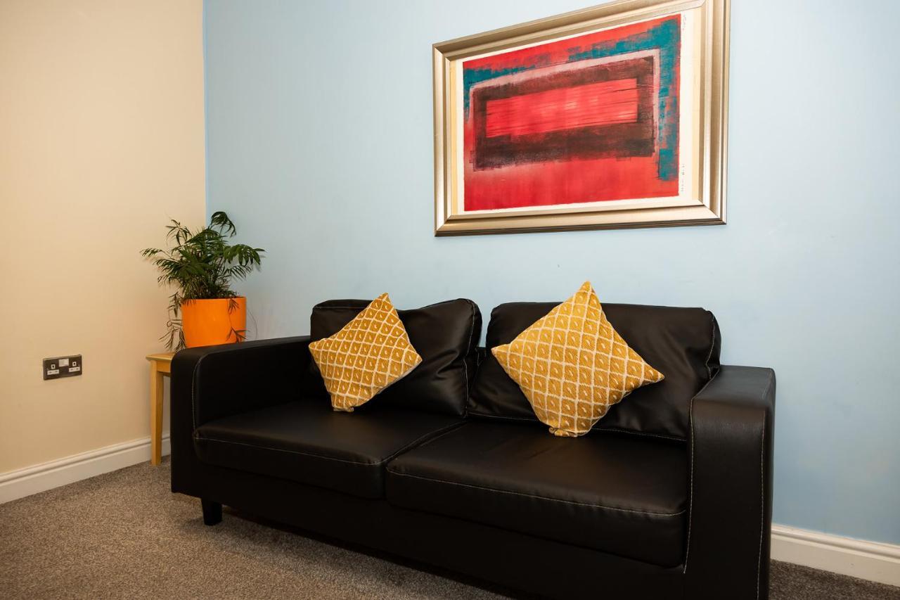 Alexander Apartments Newcastle Guest house 3*