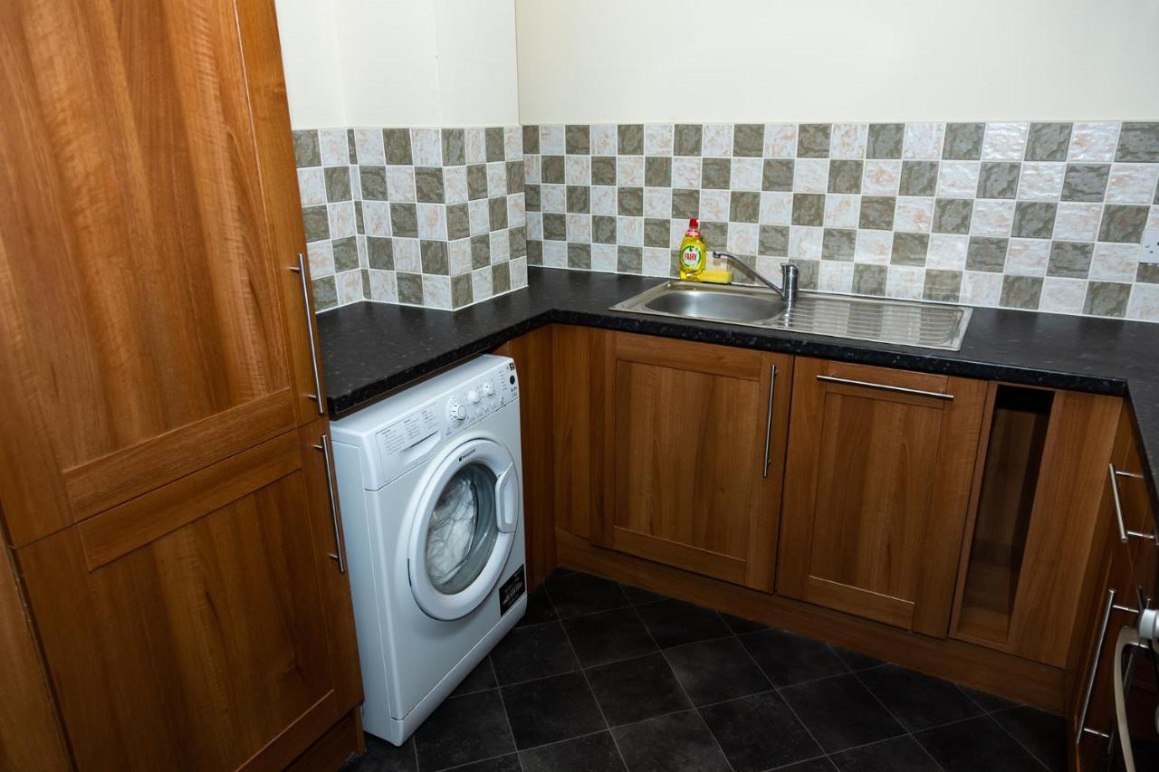 Alexander Apartments Newcastle Guest house