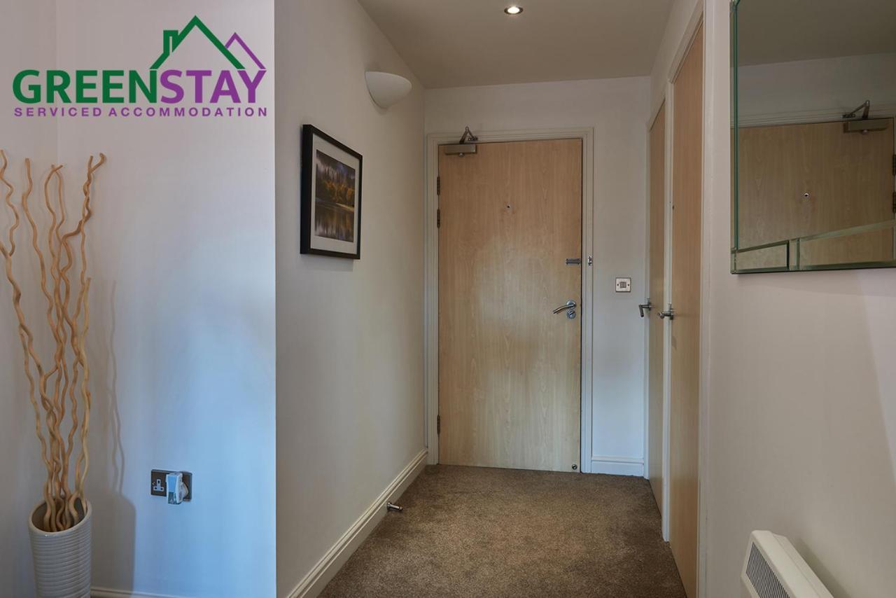 Clarence Court Newcastle: Centre With Parking & Balcony Newcastle upon Tyne