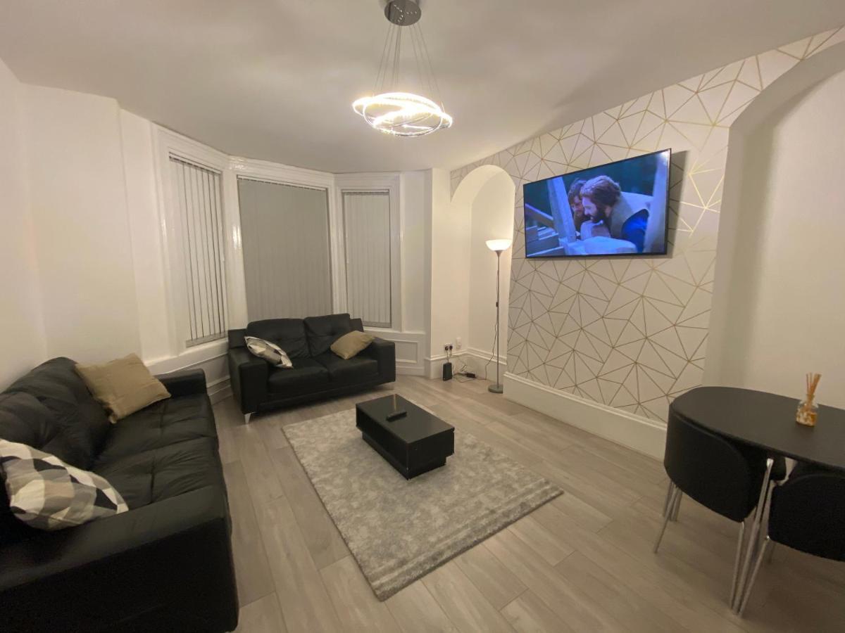 Apartment Heaton Park Road Professional Lets *