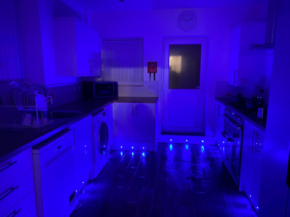 Heaton Park Road Professional Lets Apartment