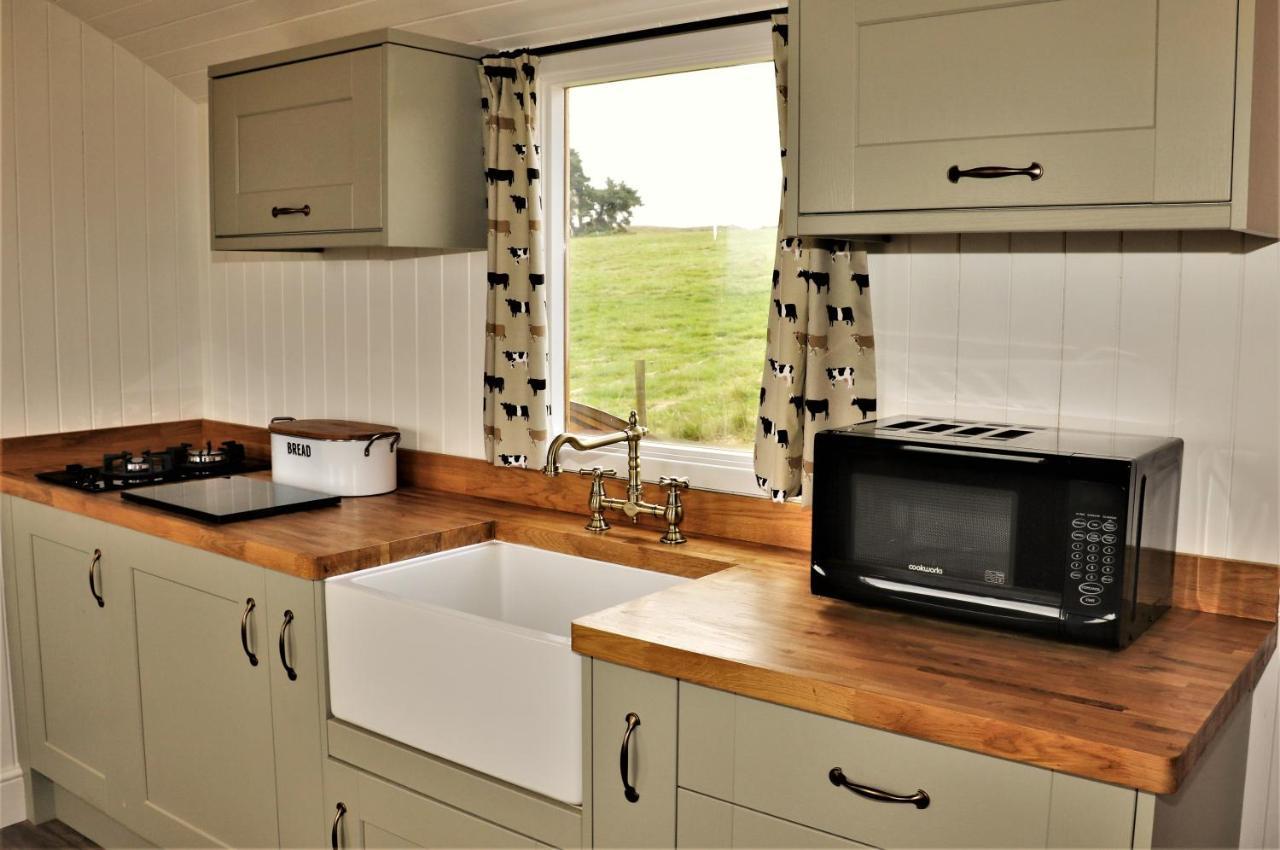 The Shepherds Hut @ Closehead Farm Campsite *