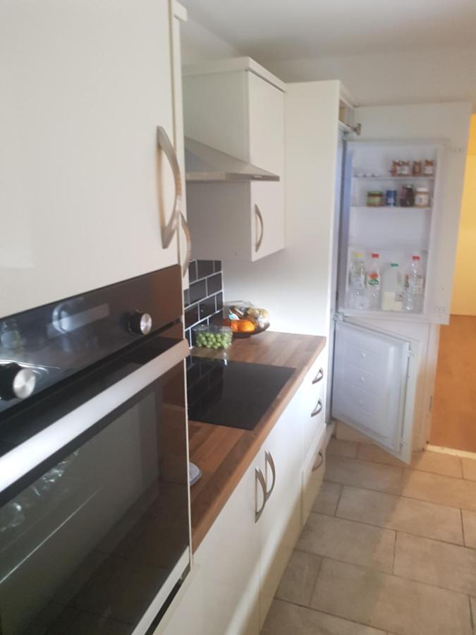 En Bedrooms, Heaton, * Newcastle upon Tyne