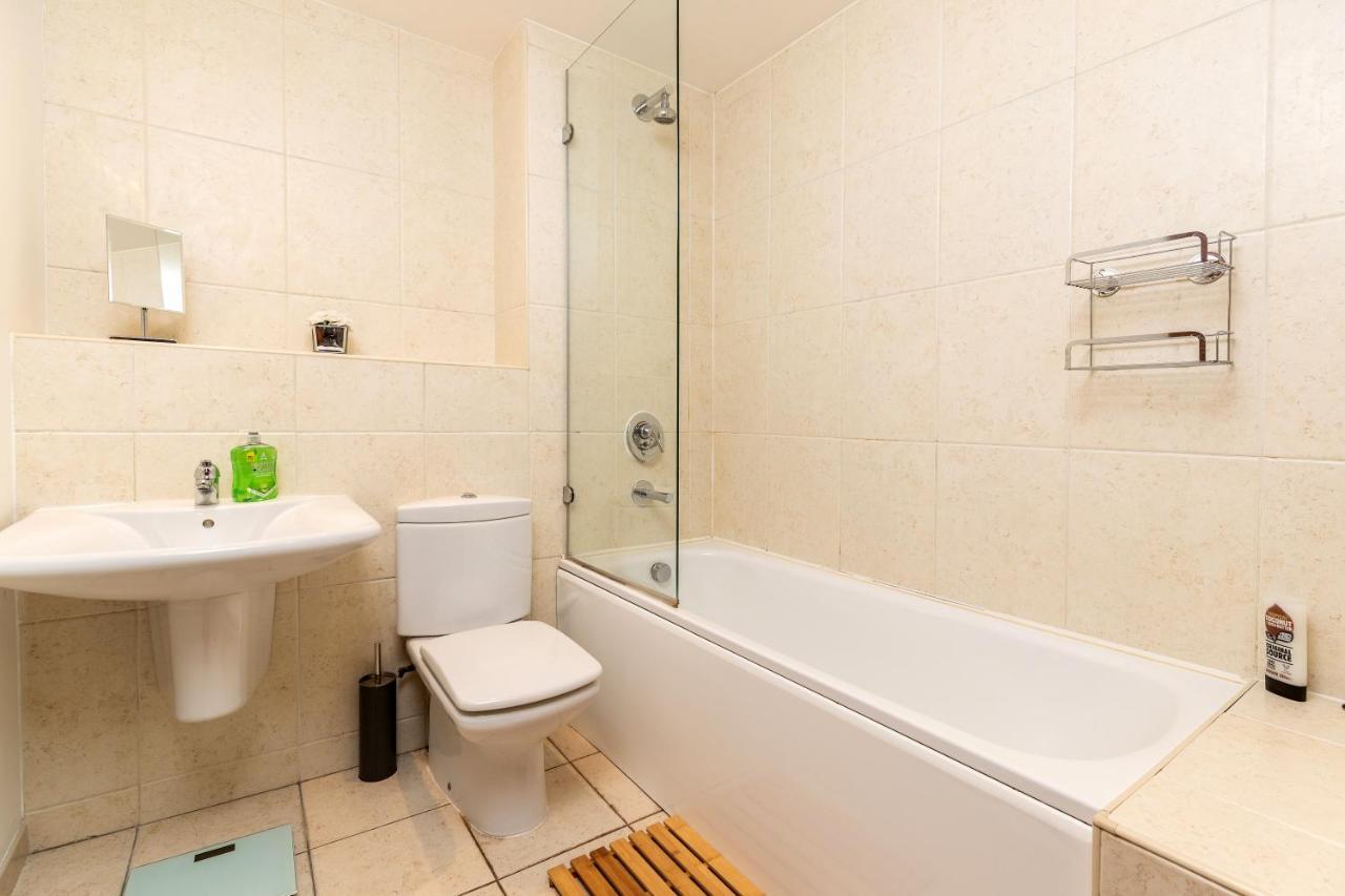 Oakstays St James' Gem Apartment Newcastle upon Tyne