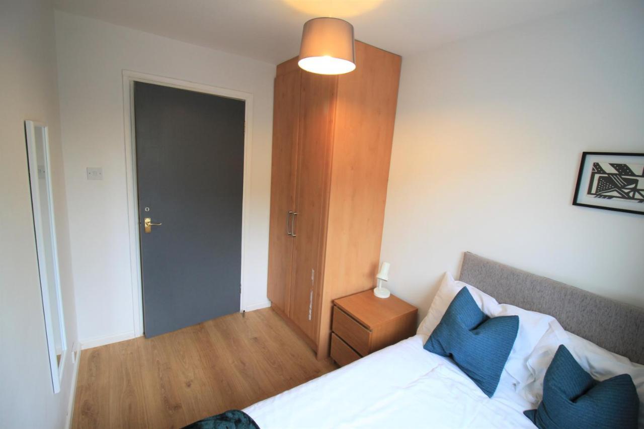 Holiday home Hamilton House - Long Savings - Business & Contractors - Free Parking Newcastle upon Tyne