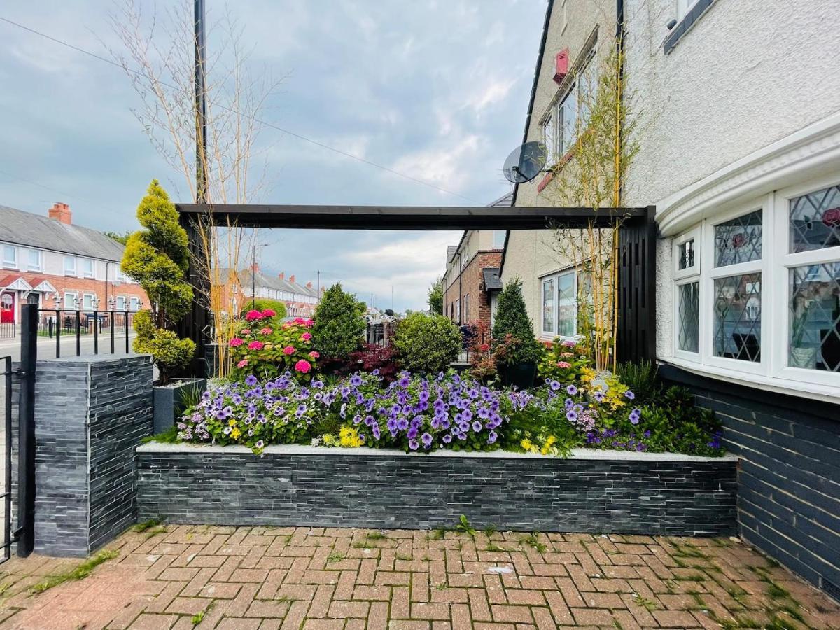 Tropical Style House Near Centre Guest house Newcastle upon Tyne