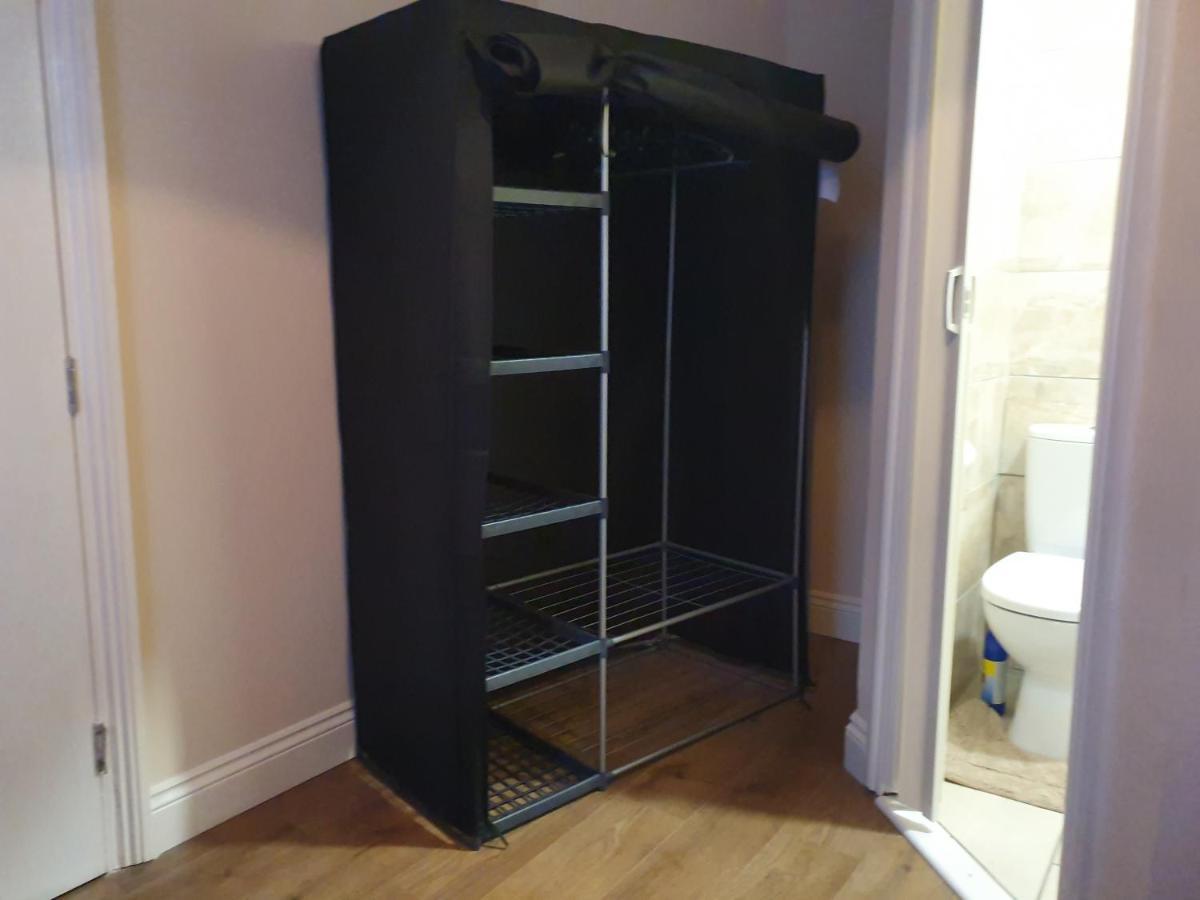 Guest house En Bedrooms, Heaton, *