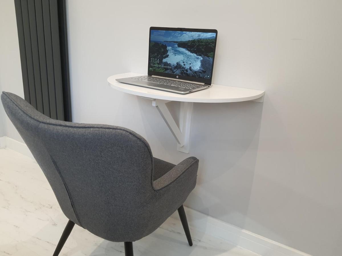 Modern In *