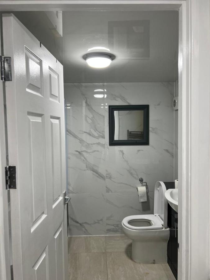 New Modern Private House Location *