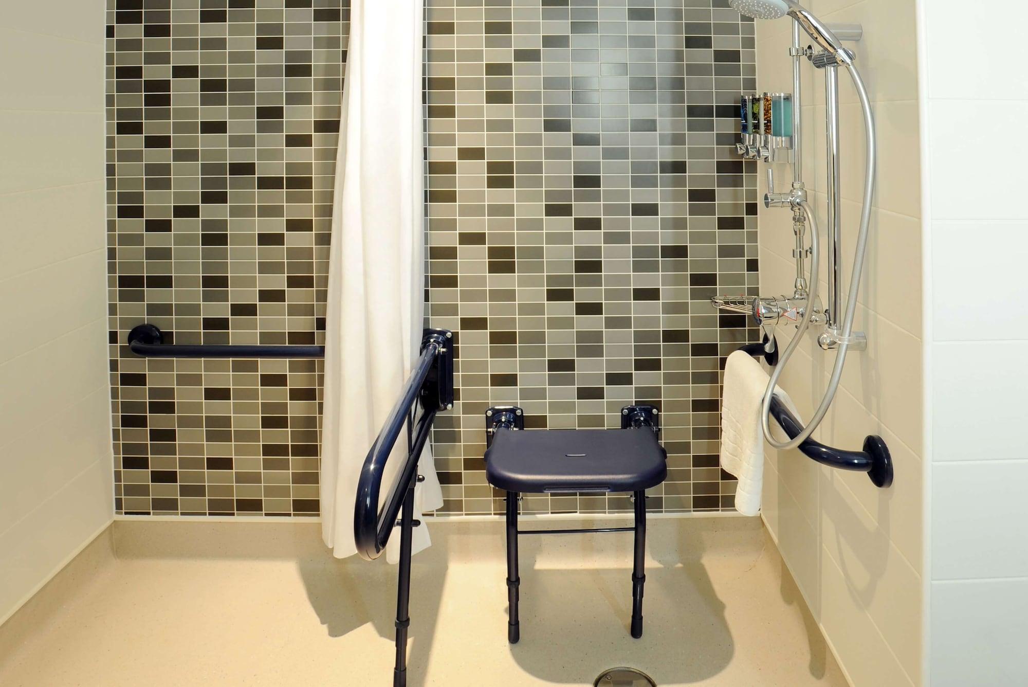 Hotel Hampton By Hilton 3*