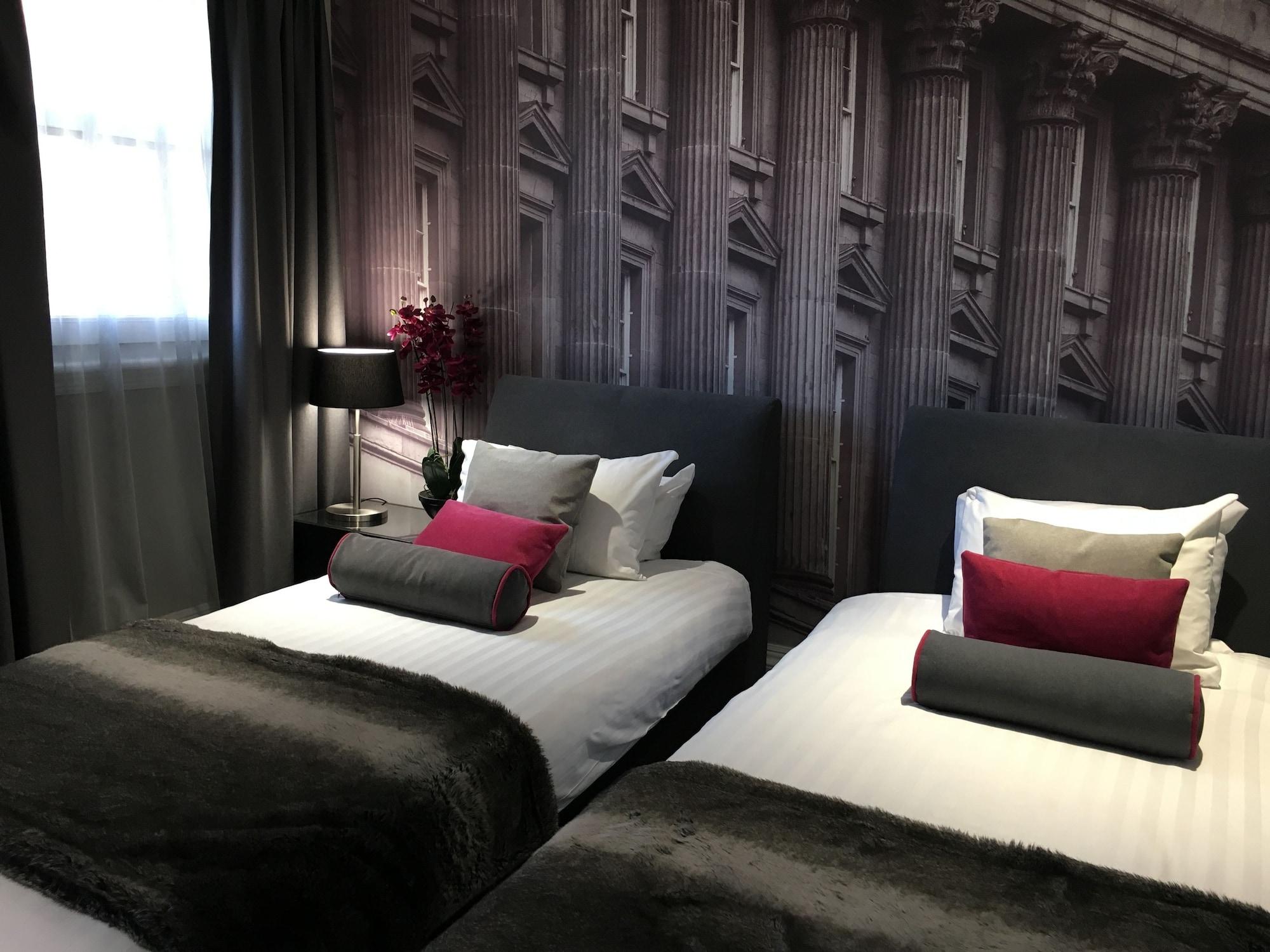 Hotel Grey Street 4*