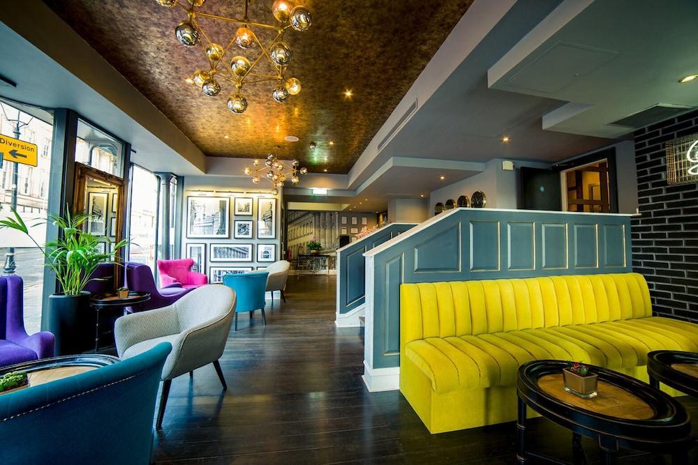 Hotel Grey Street 4*
