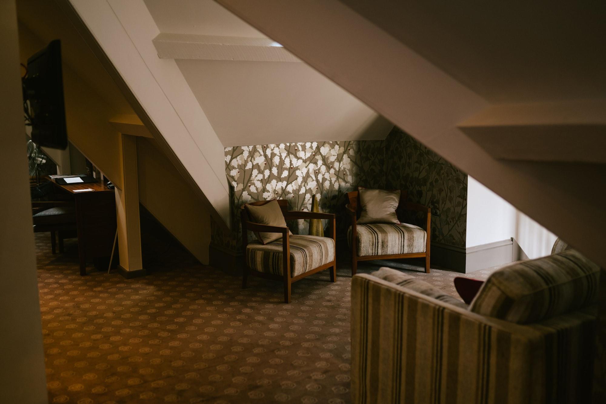 Jesmond Dene House