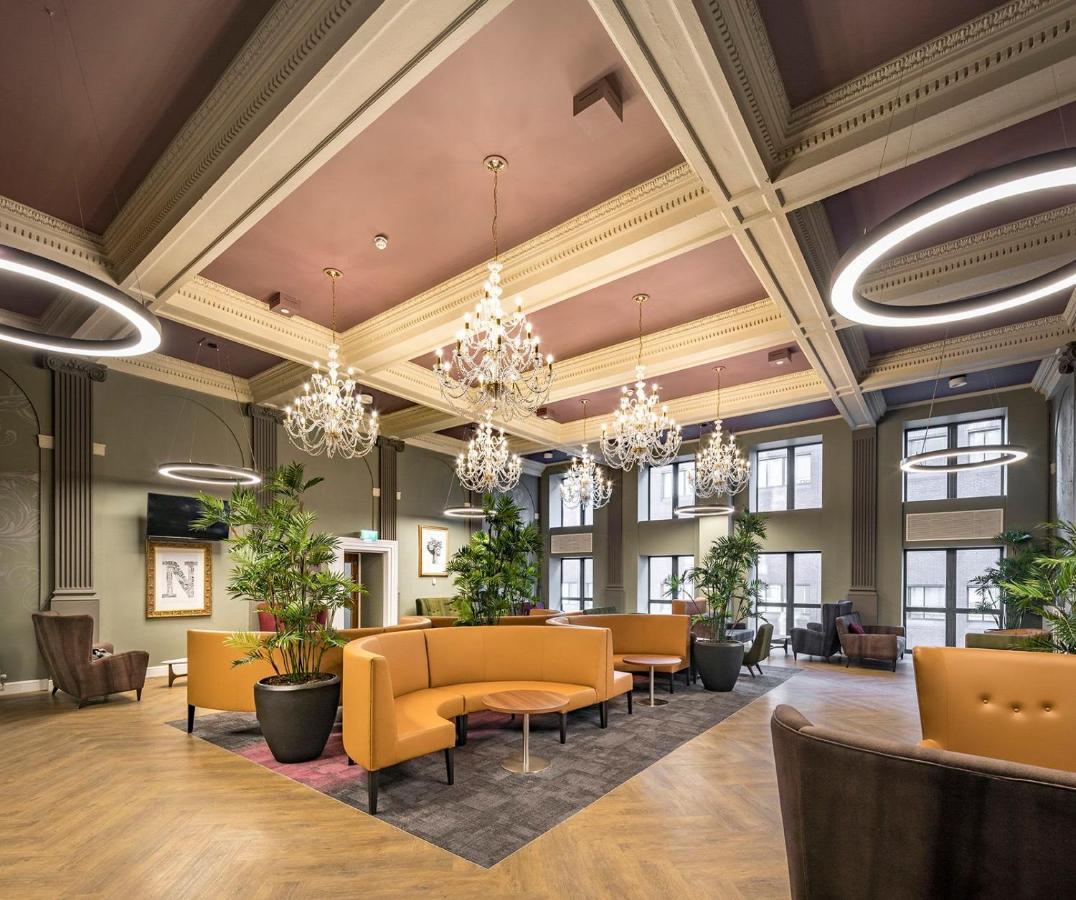 Apartment For Students Only At Collegiate Plummer House In *