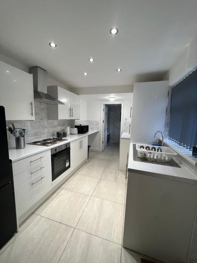 New Modern Private House Location *