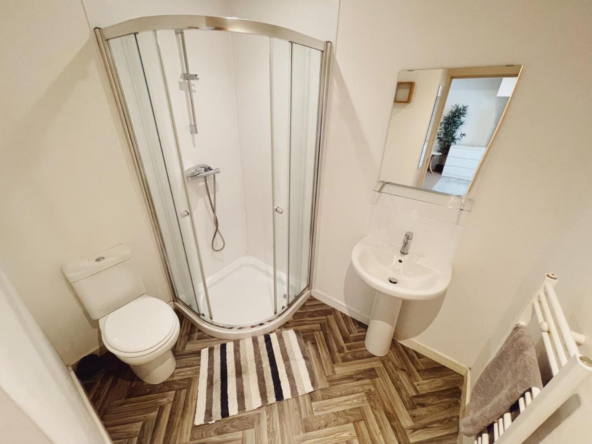 Quayside - Sleeps 8 - Central Location Apartment Newcastle upon Tyne