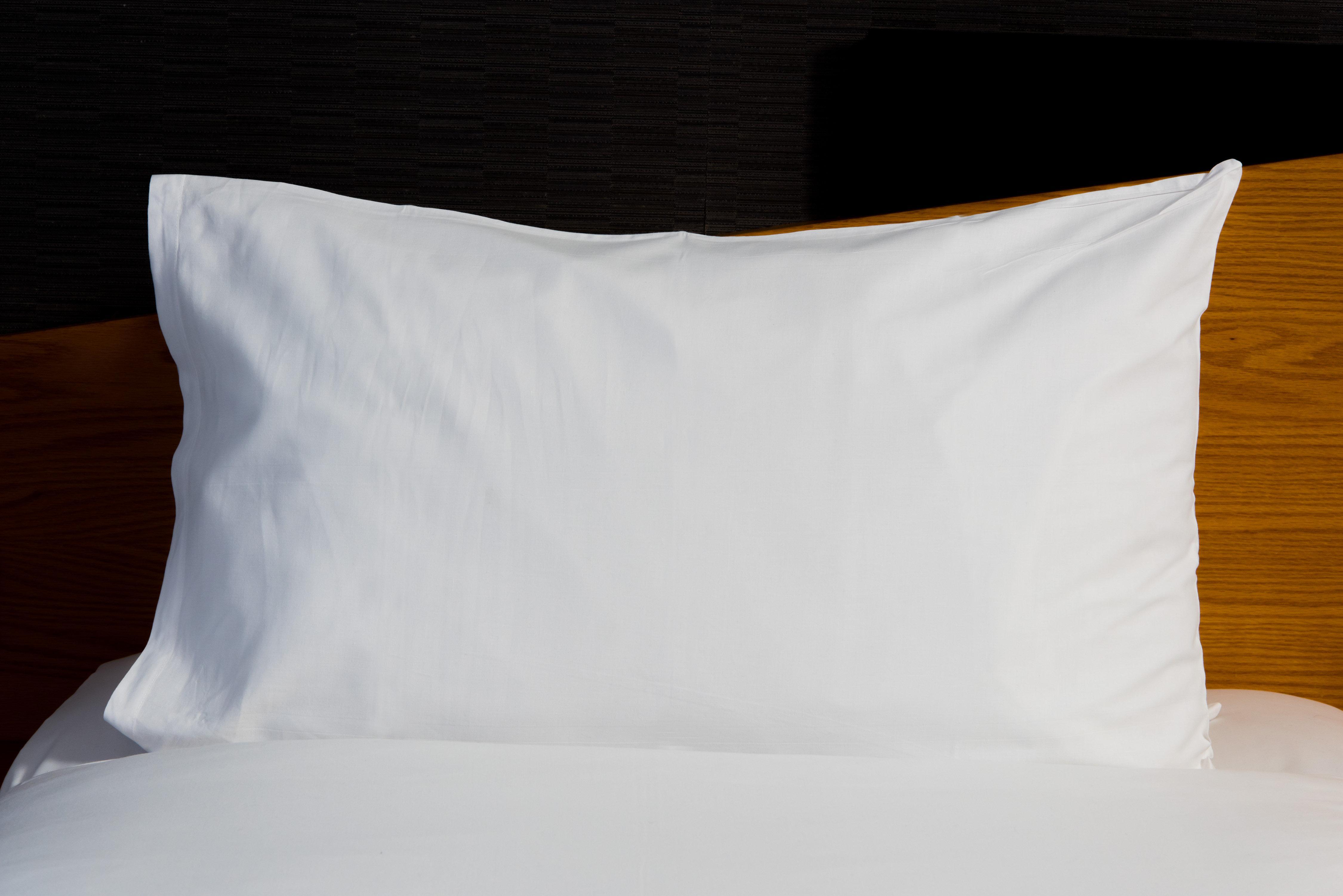 Express Centre By Ihg Hotel 3*