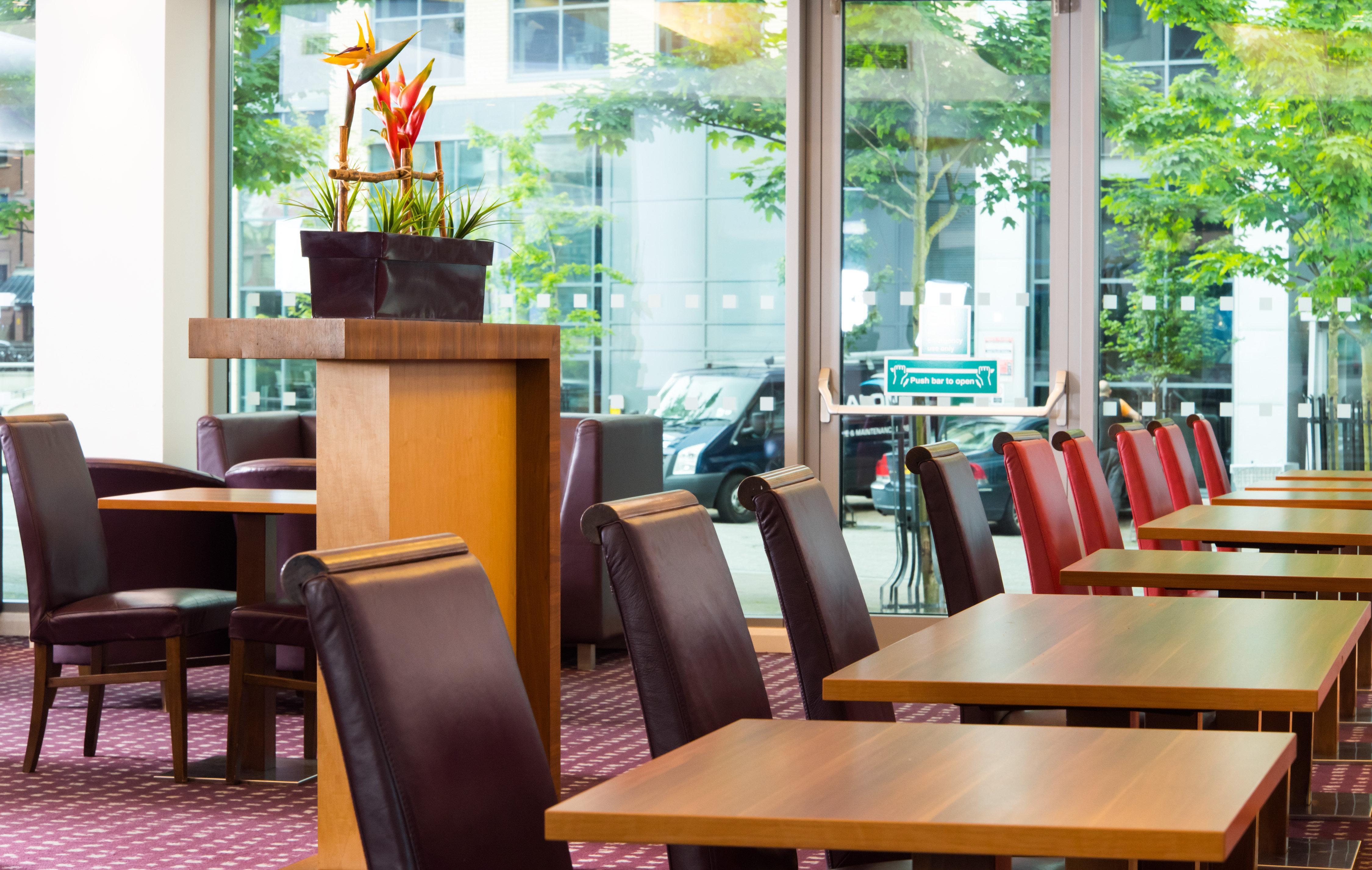 Express Centre By Ihg 3*