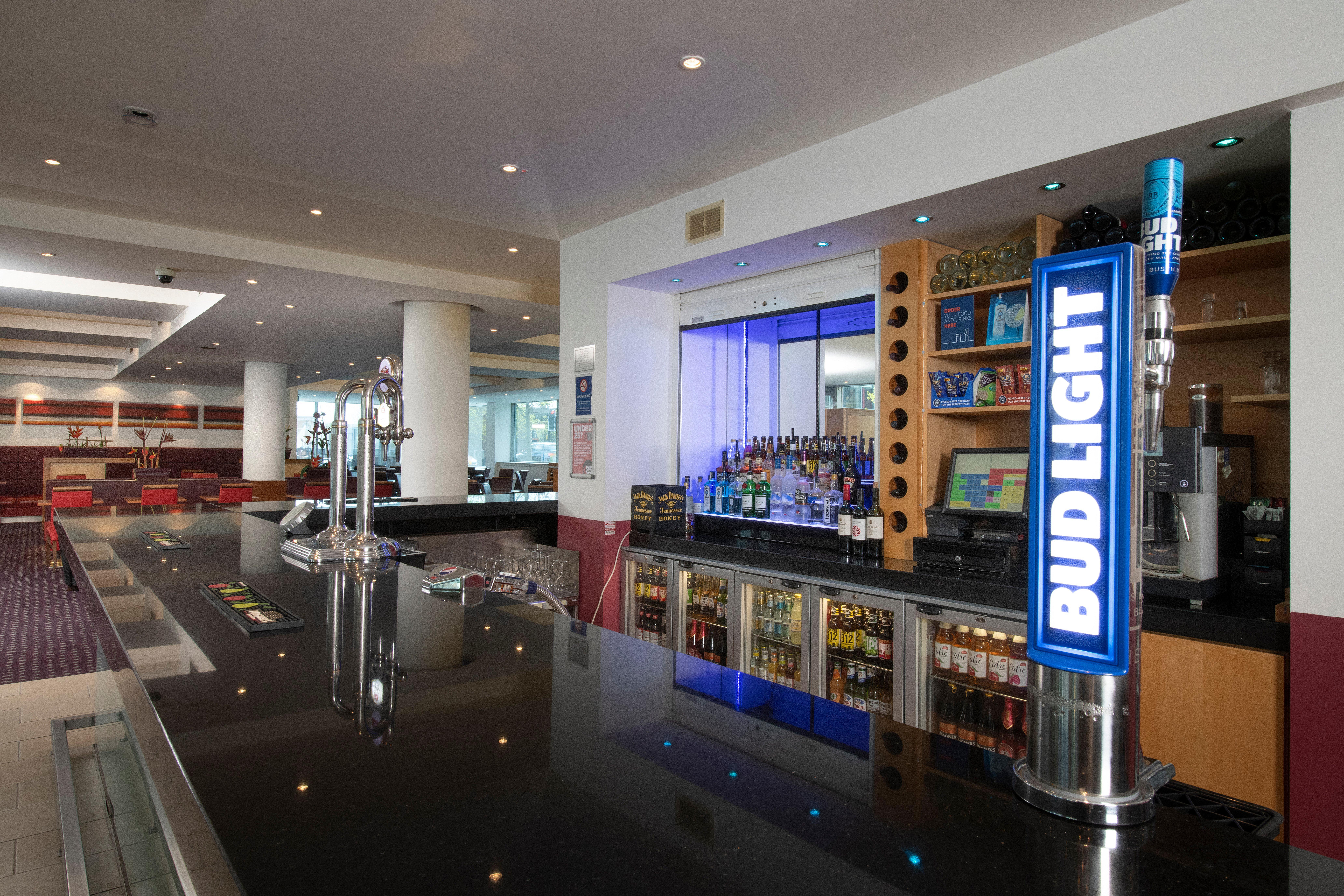 Express Centre By Ihg
