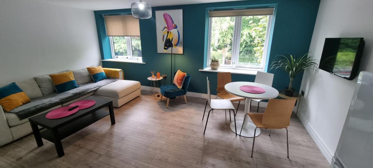 Fab 2bedroom Apartment- Free Parking, 5mins From Centre, Portland Rd Ne2 1dj Apartment