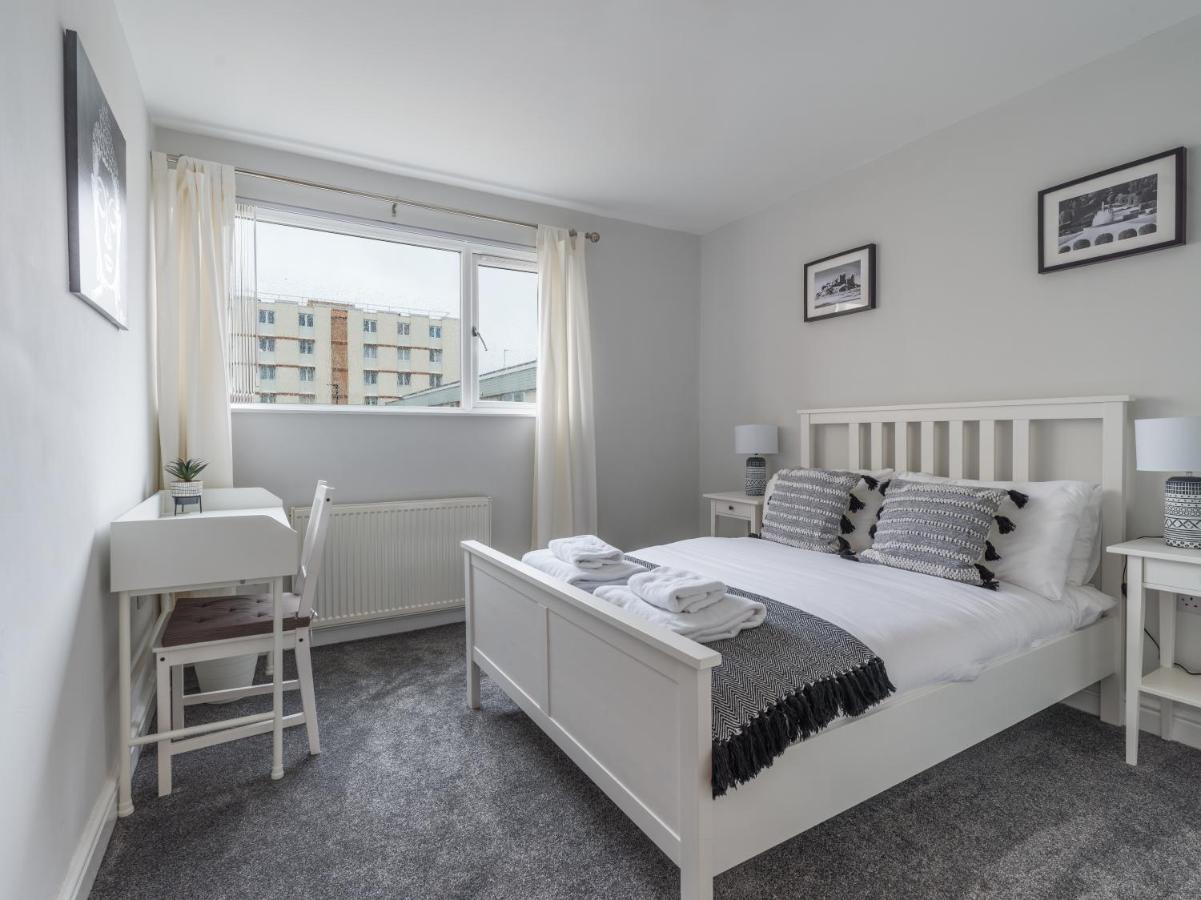 Holiday home Howick House - Large 3 Bedroom House, Gosforth Newcastle upon Tyne