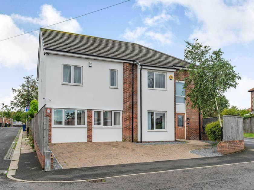 Numero Uno Detached Aparthouse Holiday home Newcastle upon Tyne
