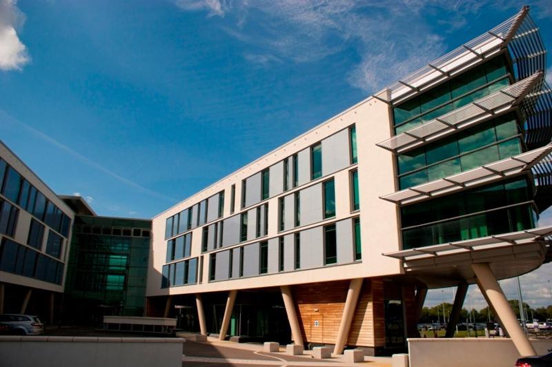 Britannia Airport Hotel 3*