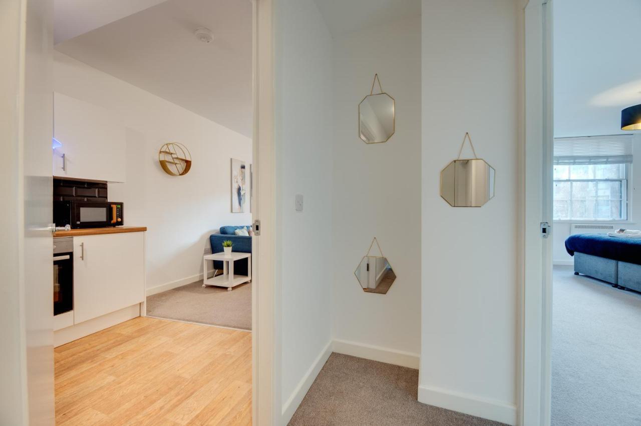 Charltons Bonds 1a By Week2week Apartment Newcastle upon Tyne