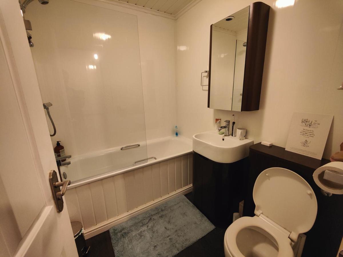 Great Place In Apartment Newcastle upon Tyne