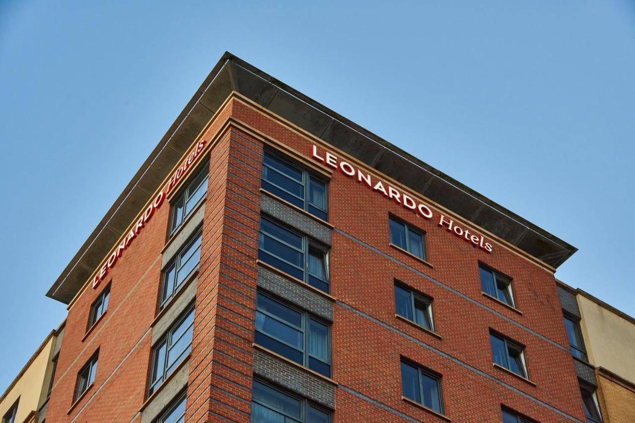 Leonardo 4*
