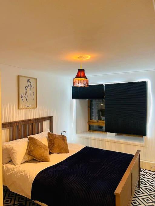 Apartment Flat Ideal For Work & Leisure *