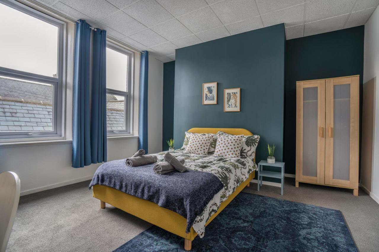 2 Bed-town Centre-free Parking *