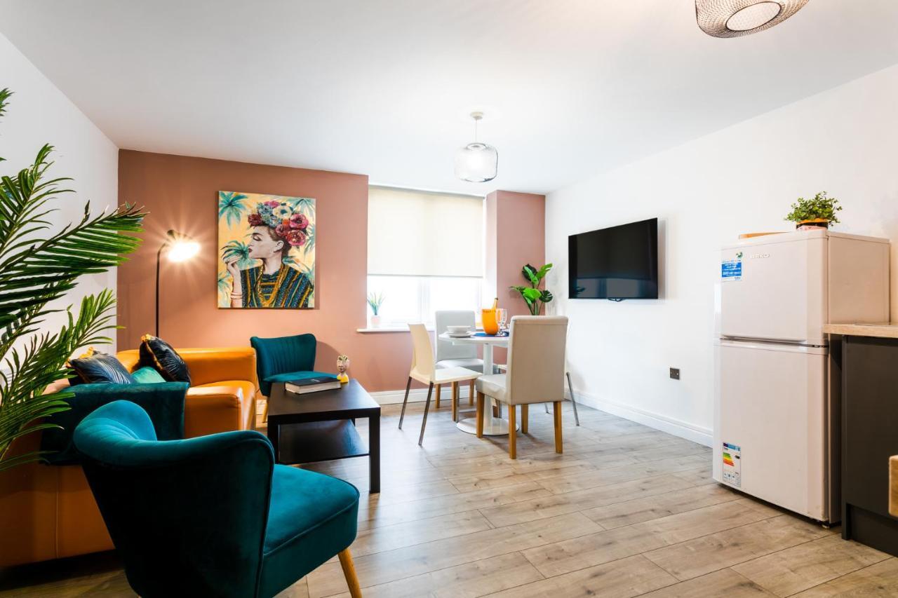 Fab 2bedroom Apartment- Free Parking, 5mins From Centre, Portland Rd Ne2 1dj Apartment *