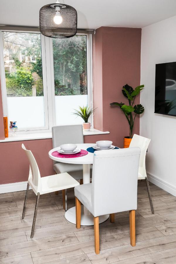 Fab 2bedroom Apartment- Free Parking, 5mins From Centre, Portland Rd Ne2 1dj